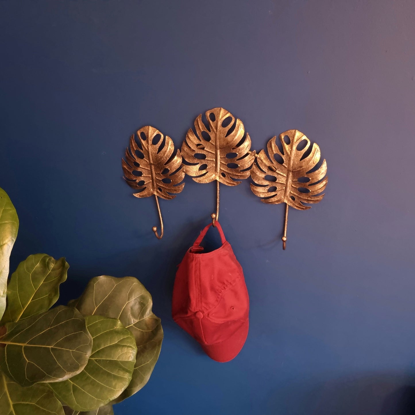 Bronze Cheese Plant Leaf Wall Hooks - Monstera leaf - Metal Coat Hook Bathroom Hooks Wall Decor