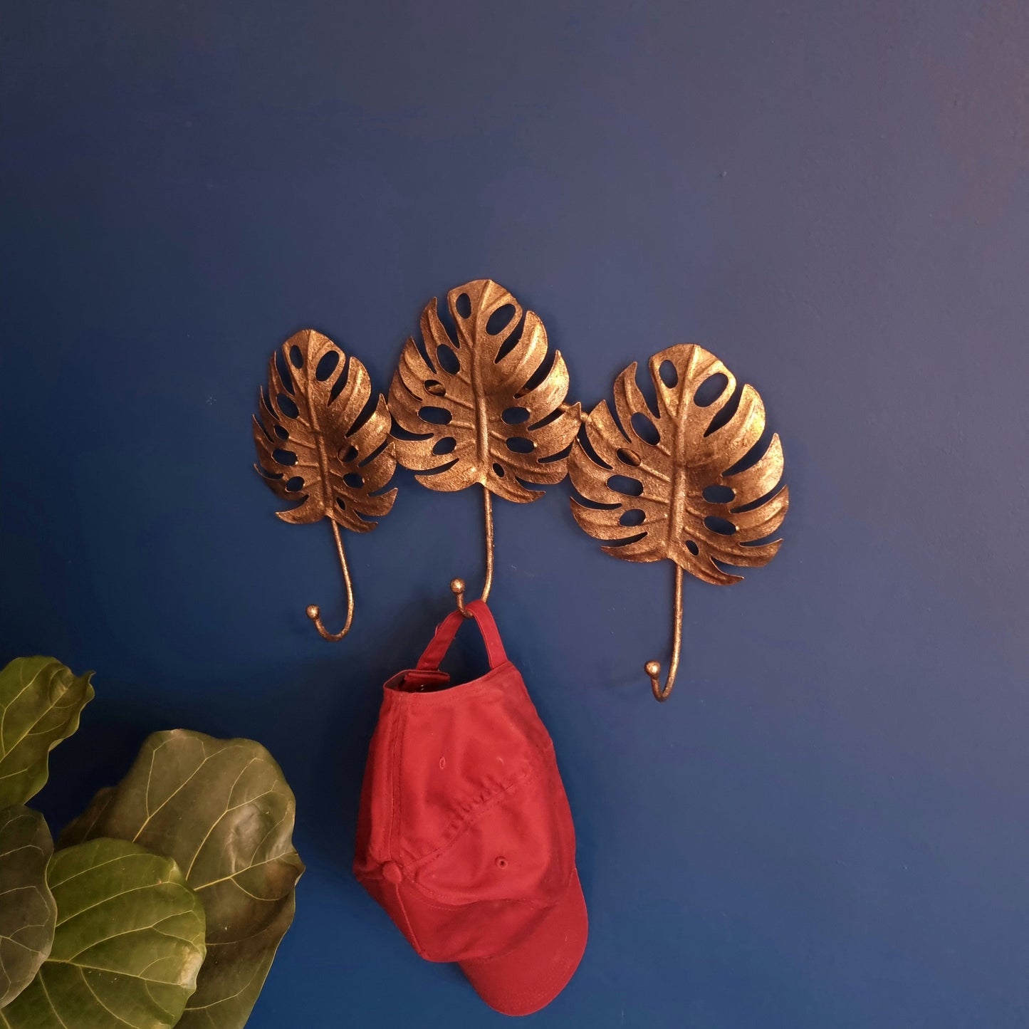 Bronze Cheese Plant Leaf Wall Hooks - Monstera leaf - Metal Coat Hook Bathroom Hooks Wall Decor